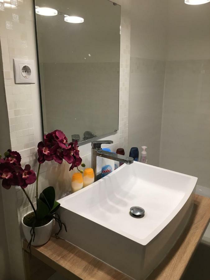 Hunyadi Apartman Szekszárd エクステリア 写真